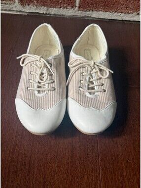 Aphorism Women’s Lace-Up Flat Beige/White Striped Round Toe Textile US 8